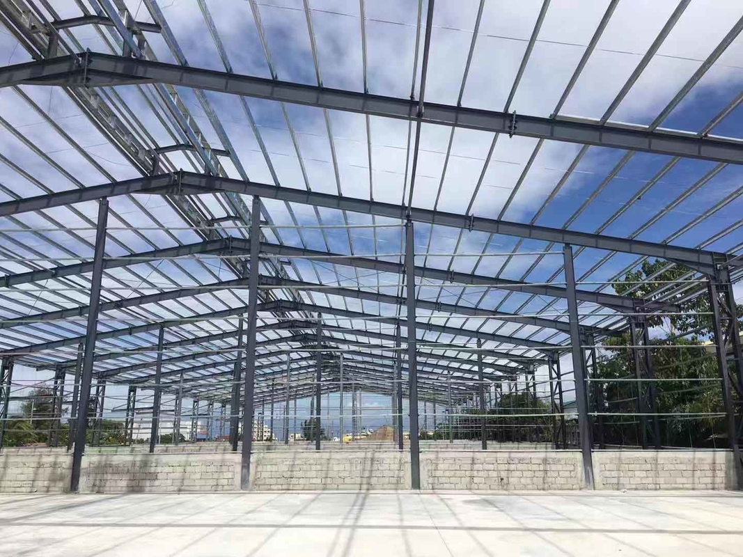 Armazém com estrutura de aço Q345 otimizada para espaço, isolamento EPS para capacidade de armazenamento ideal