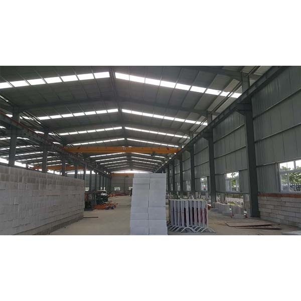 Fabricação de estruturas de aço pré-fabricadas e de estruturas de aço em forma de H