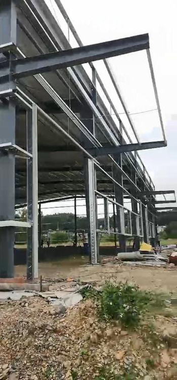 Fabricação de pré-fabricados de construção de estruturas de aço