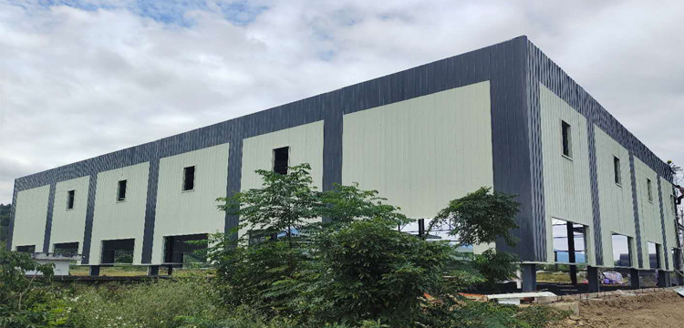 Fabricação de pré-fabricados de construção de estruturas de aço