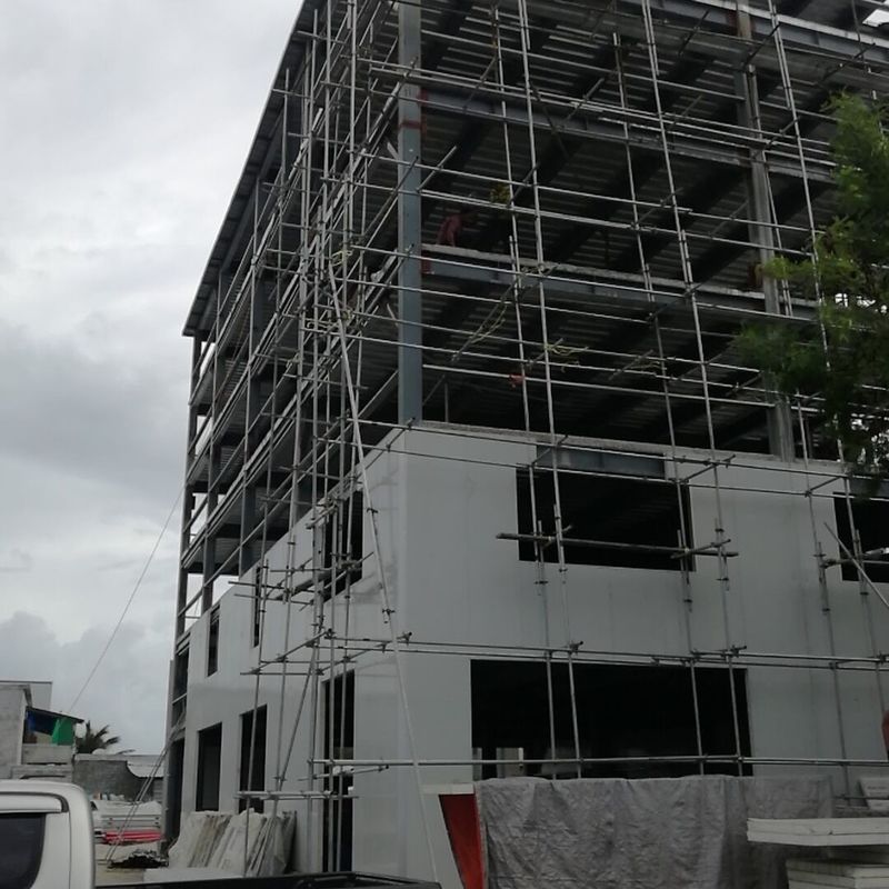 Construções de estruturas pré-fabricadas de aço de alta altura Casas de estrutura para as Maldivas Usar materiais isolantes